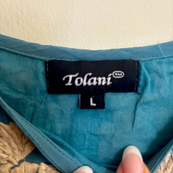 Tolani Trianta Embroidered Dress Size Large - Picture 6 of 9